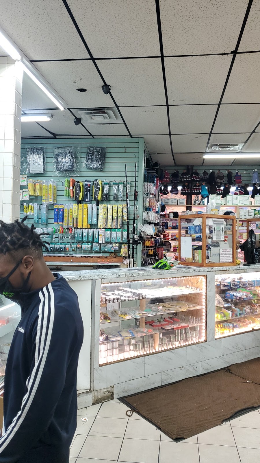 Canarsie Deli Grocery | 2126 Rockaway Pkwy, Brooklyn, NY 11236 | Phone: (718) 251-1303