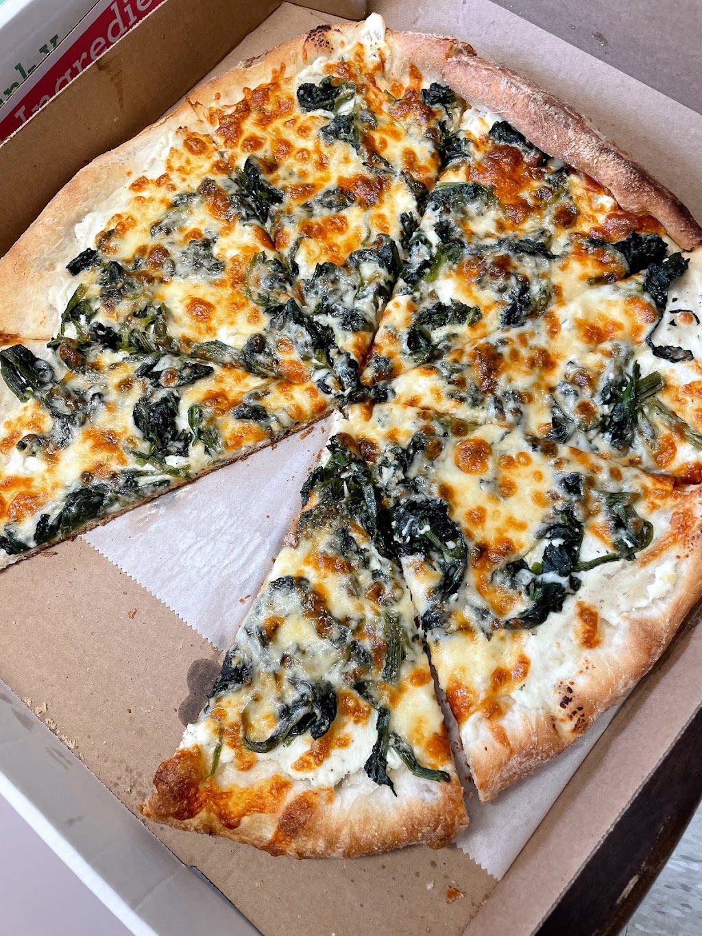 Calabria Pizza | 239 Kinderkamack Rd, Oradell, NJ 07649 | Phone: (201) 523-9228