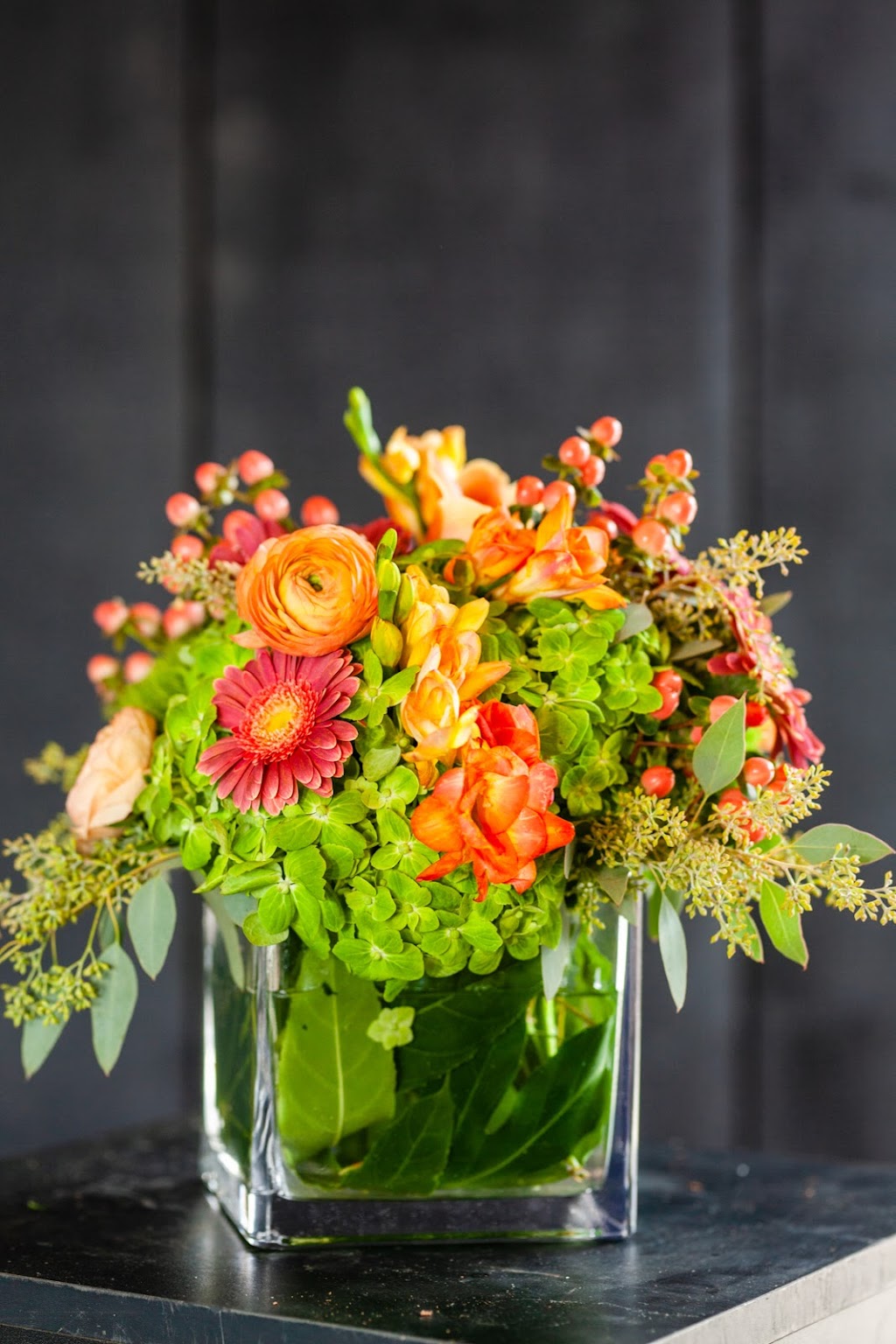 Artistry in Flowers | 50 Glen Cove Rd, Roslyn Heights, NY 11577 | Phone: (516) 626-7673