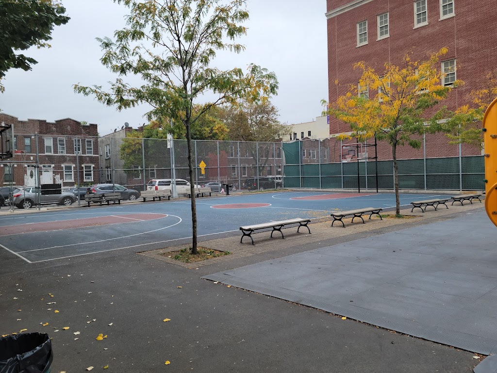 Kennedy King Playground | E. 93rd St &, Clarkson Ave, Brooklyn, NY 11212 | Phone: (212) 639-9675