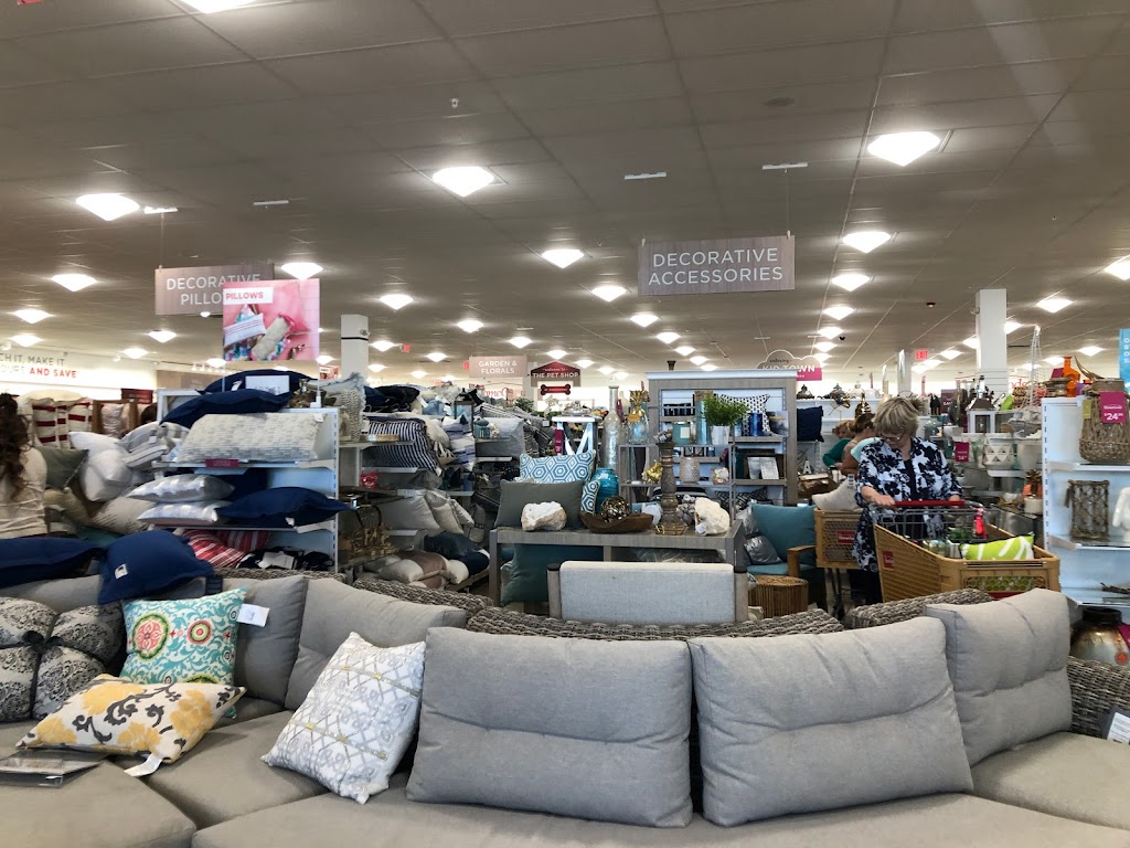 HomeGoods | 881A Walt Whitman Rd, Melville, NY 11747 | Phone: (631) 385-5681