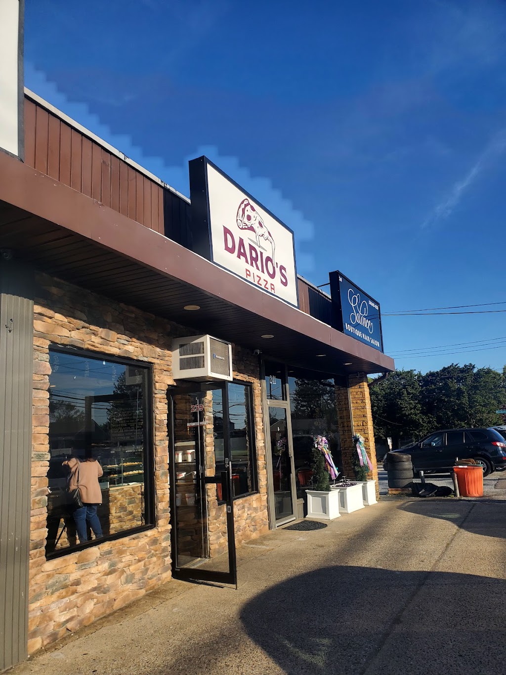 Darios Pizza | 239 Nassau Blvd, West Hempstead, NY 11552 | Phone: (516) 279-4390