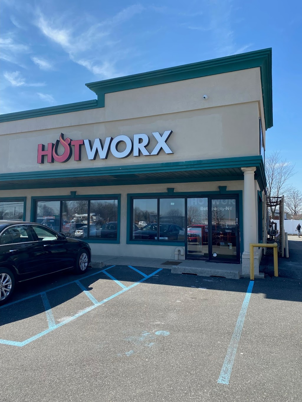 HOTWORX - Bethpage, NY | 635 Hicksville Rd, Bethpage, NY 11714 | Phone: (516) 300-1339