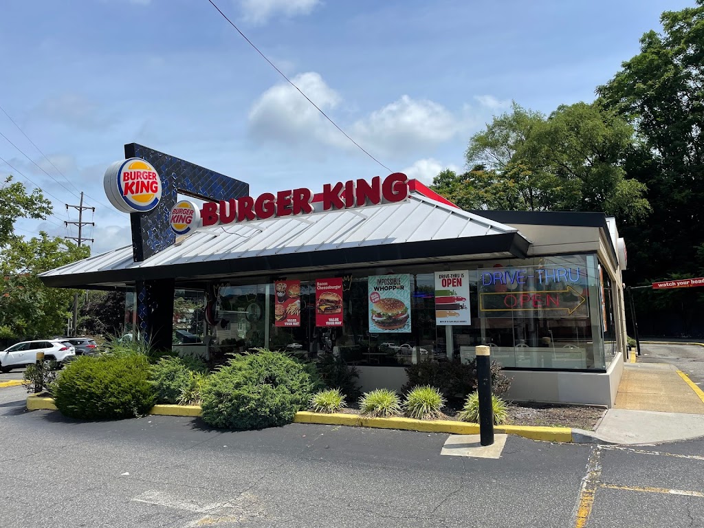 Burger King | 3 Cedar Swamp Rd, Glen Cove, NY 11542 | Phone: (516) 609-0813