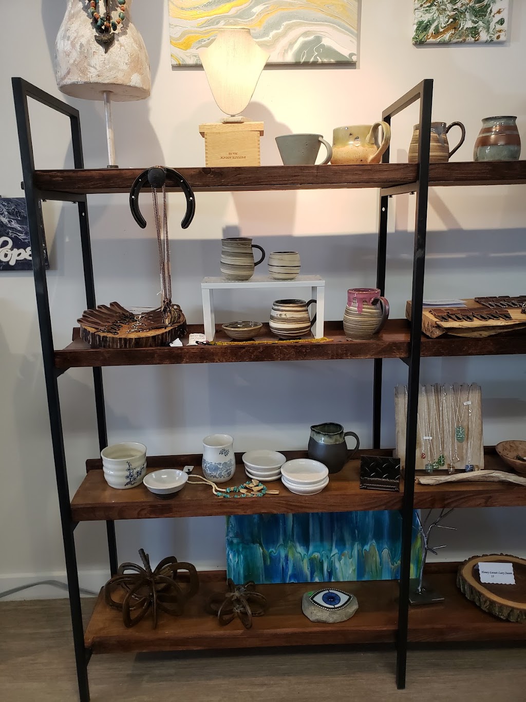 Hive Market and Makers Space | 102 Audrey Ave Apartment 100, Oyster Bay, NY 11771 | Phone: (516) 588-9400