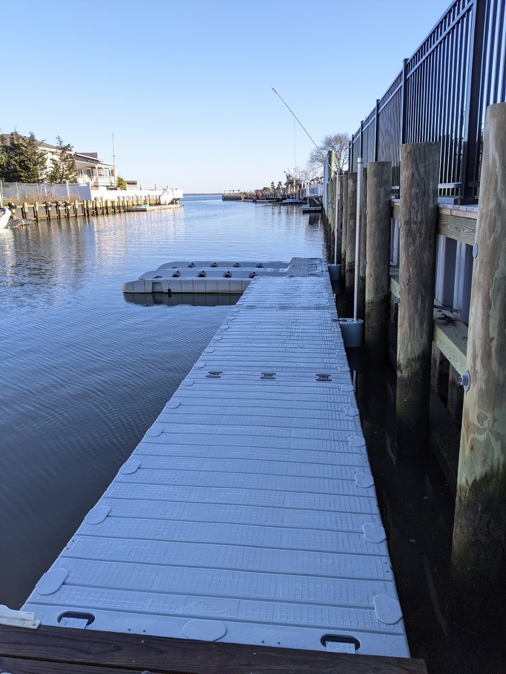 EZ Dock of Long Island | 3596 Ocean Ave, Seaford, NY 11783 | Phone: (516) 468-3625