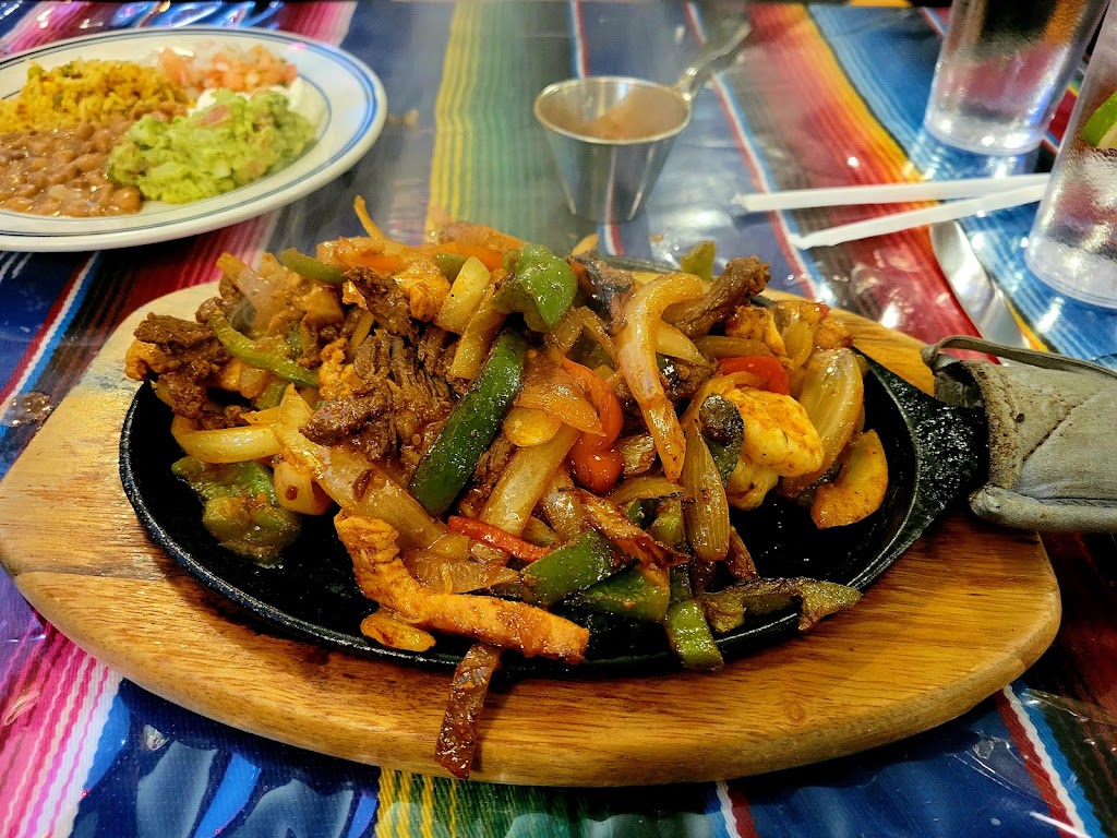 Cantina bay mexican restaurant | Bayville, NY 11709 | Phone: (516) 802-3001