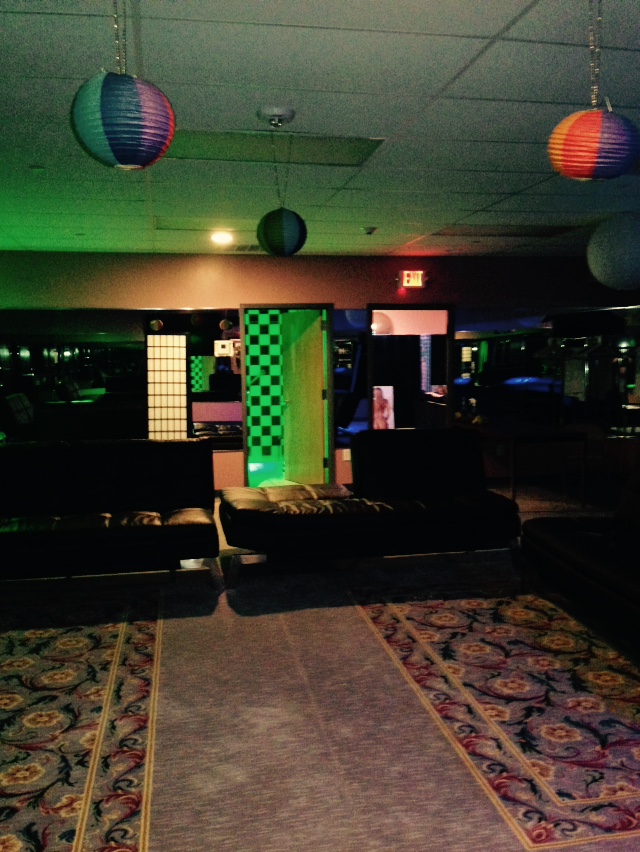 World II Adult Entertainment | 92 Kean St, West Babylon, NY 11704 | Phone: (631) 920-6400