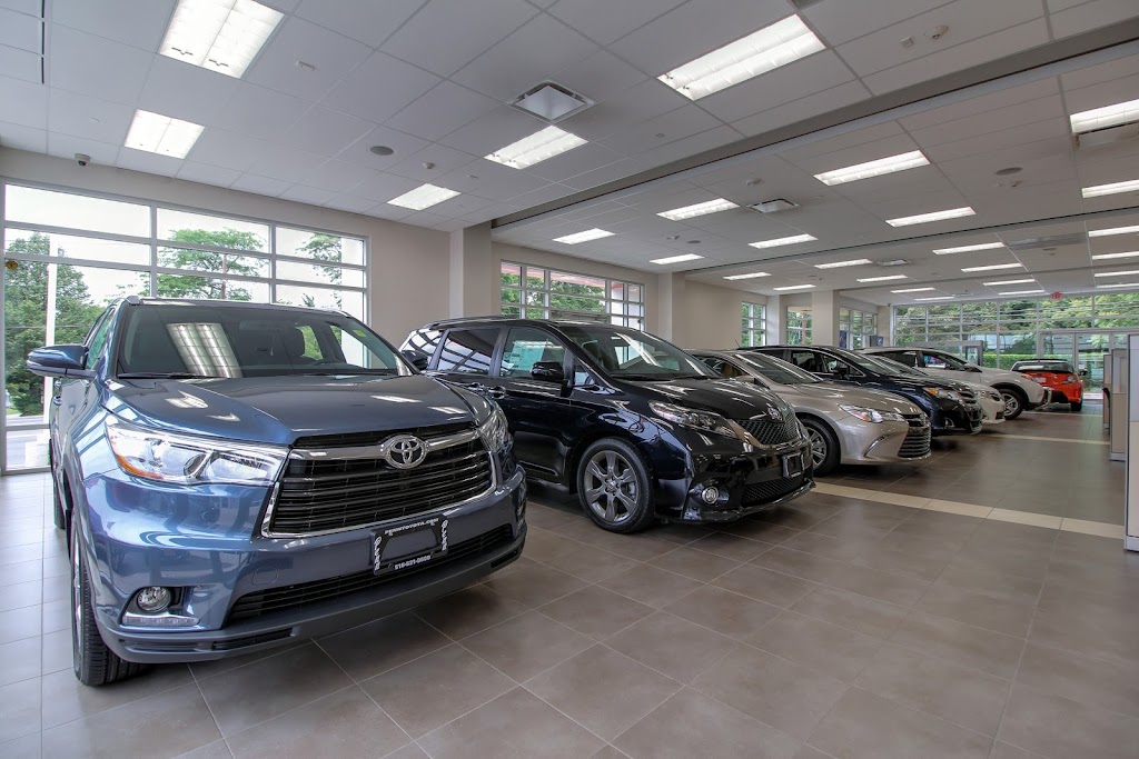 Penn Toyota | 2400 Northern Blvd, Greenvale, NY 11548 | Phone: (855) 708-0074