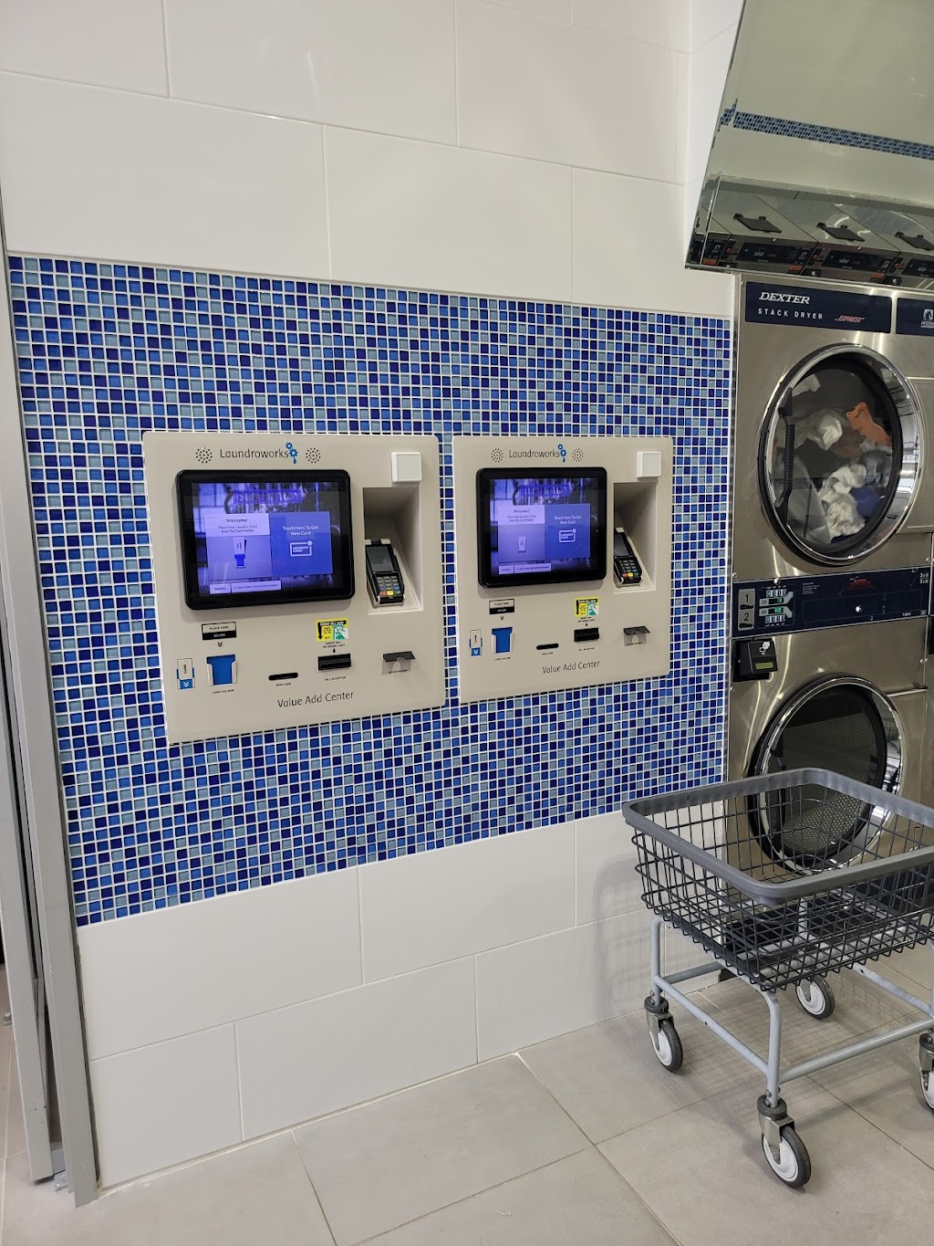 The soap Factory laundromat | 7022 Avenue U, Brooklyn, NY 11234 | Phone: (718) 763-6560