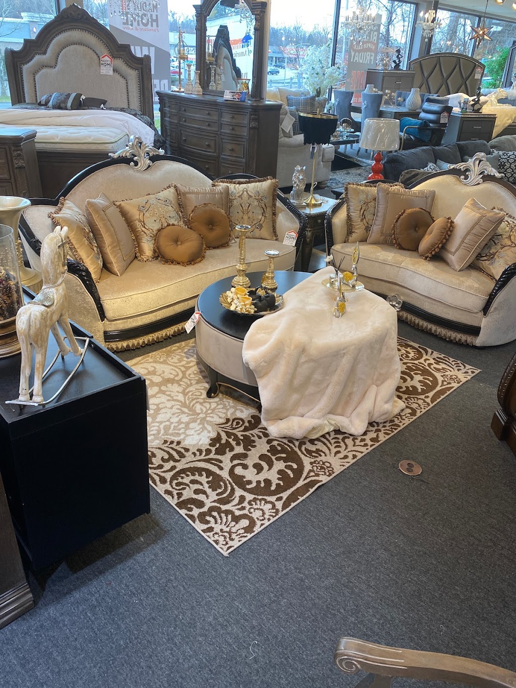 Maddy’s Home Furniture & More | 2575 Central Park Ave, Yonkers, NY 10710 | Phone: (914) 874-5128