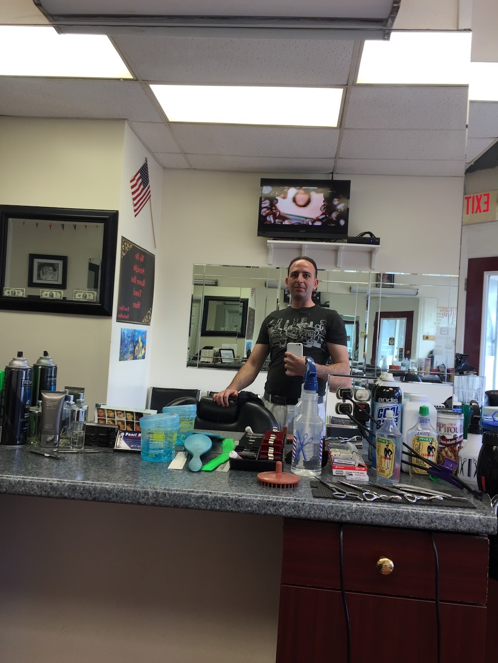 Pearl River Barber Shop | 6 E Central Ave, Pearl River, NY 10965 | Phone: (917) 324-6347