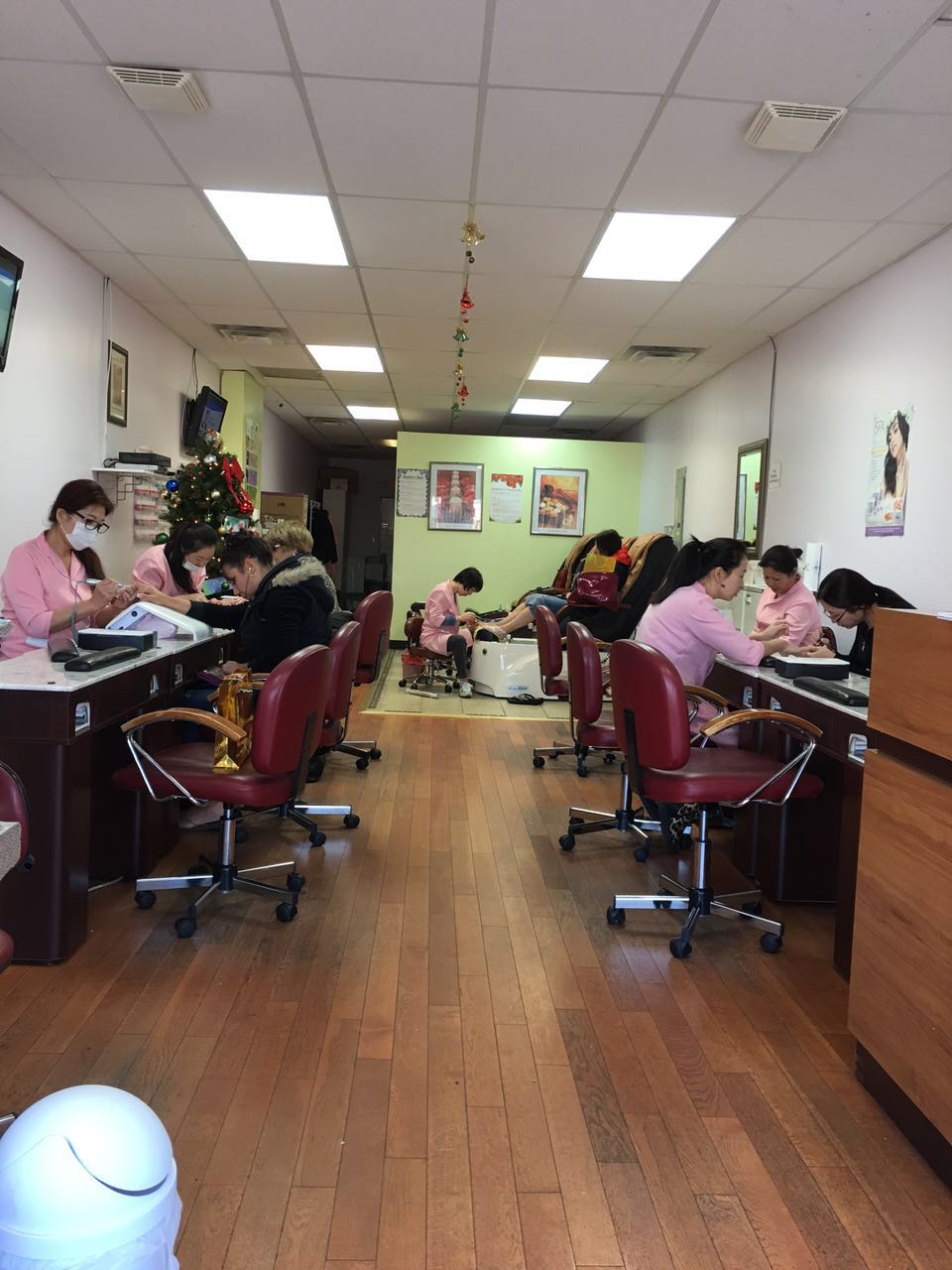 DIAMOND I NAILS & SPA | 2 Taft Ave, Lynbrook, NY 11563 | Phone: (516) 872-2839