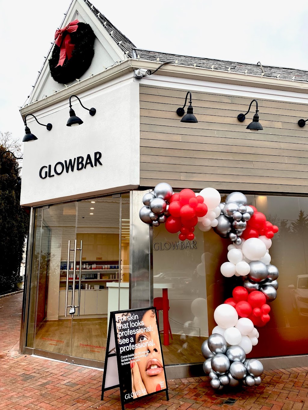 Glowbar Roslyn | 441 Glen Cove Rd, Roslyn Heights, NY 11577 | Phone: (917) 261-4300