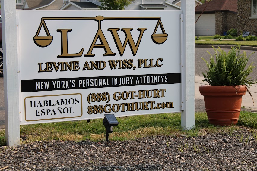 Levine and Wiss - Best Personal Injury Lawyers | 259 S Bayview Ave Ground Floor, Amityville, NY 11701 | Phone: (631) 264-8000