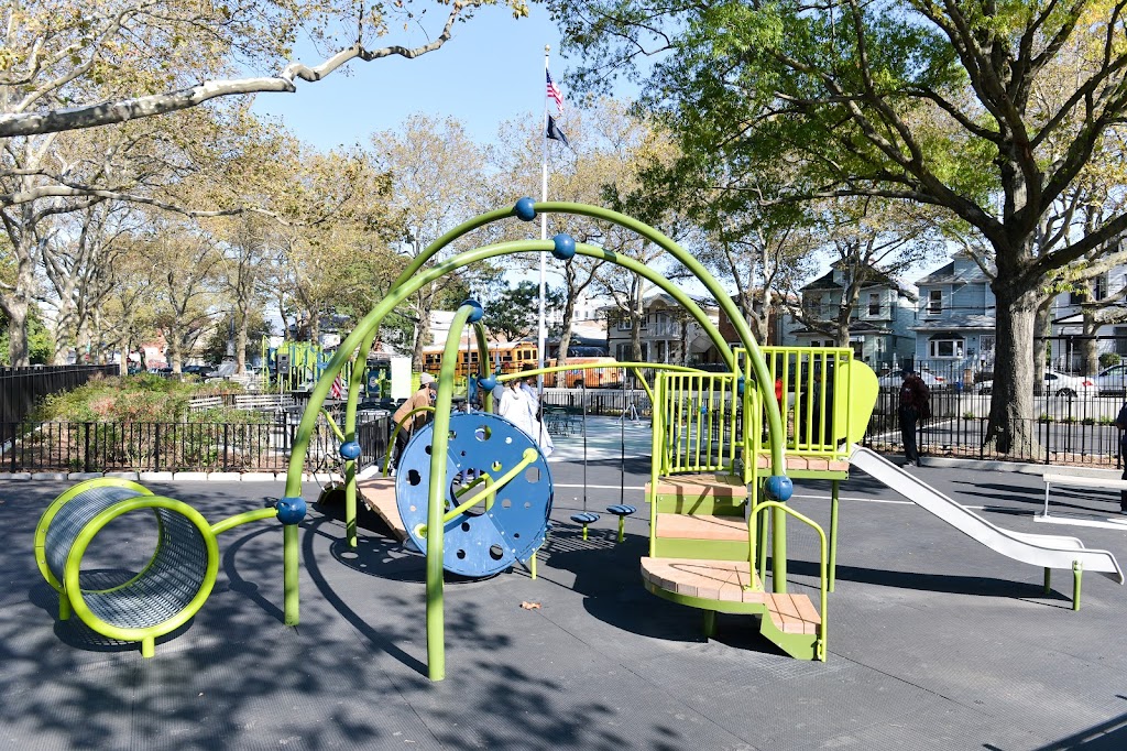 Norelli-Hargreaves Playground | 103-50 142nd St, Queens, NY 11435 | Phone: (212) 639-9675