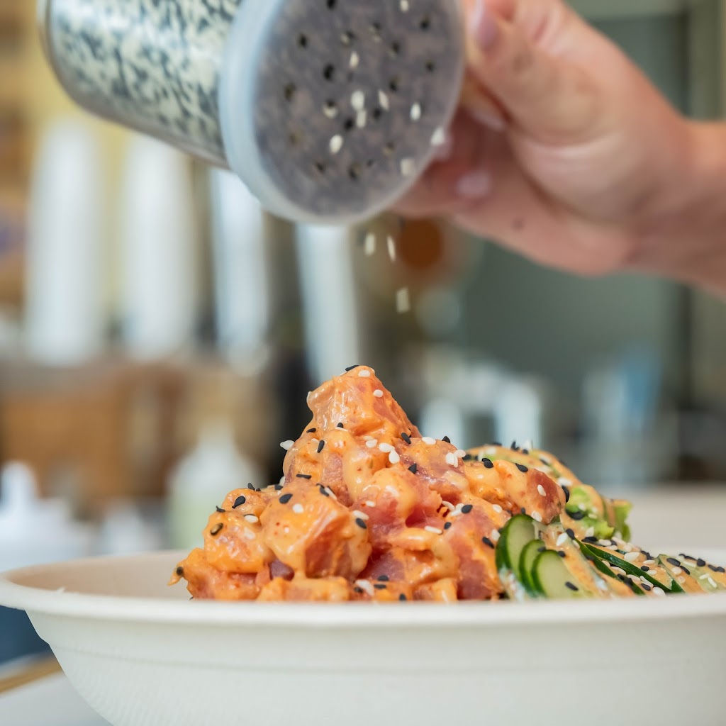 Greenwich Island Fin Poke | 136 E Putnam Ave, Cos Cob, CT 06807 | Phone: (203) 983-5672