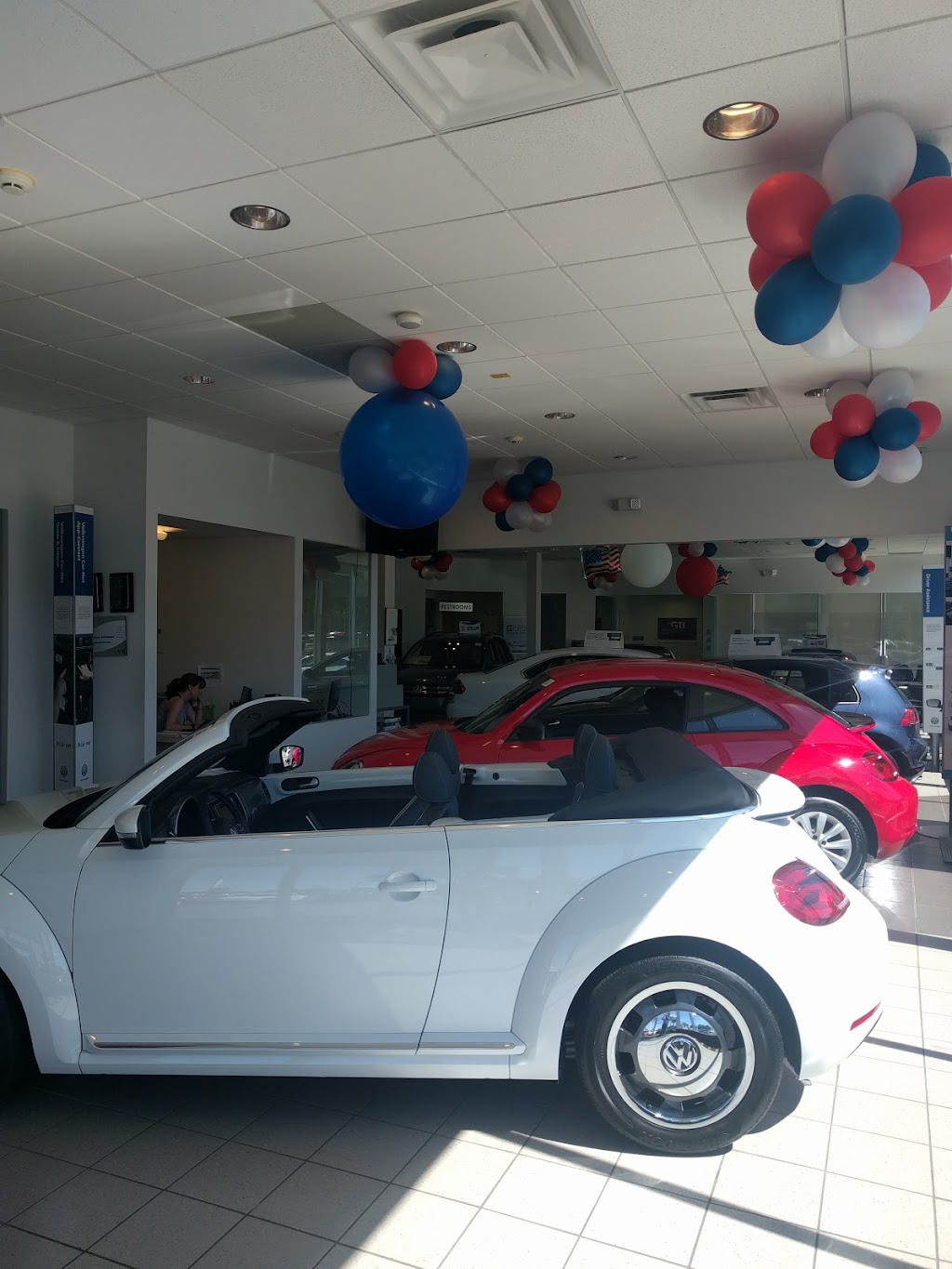 Platinum Volkswagen - Sales | 340 W Old Country Rd, Hicksville, NY 11801 | Phone: (516) 942-7300