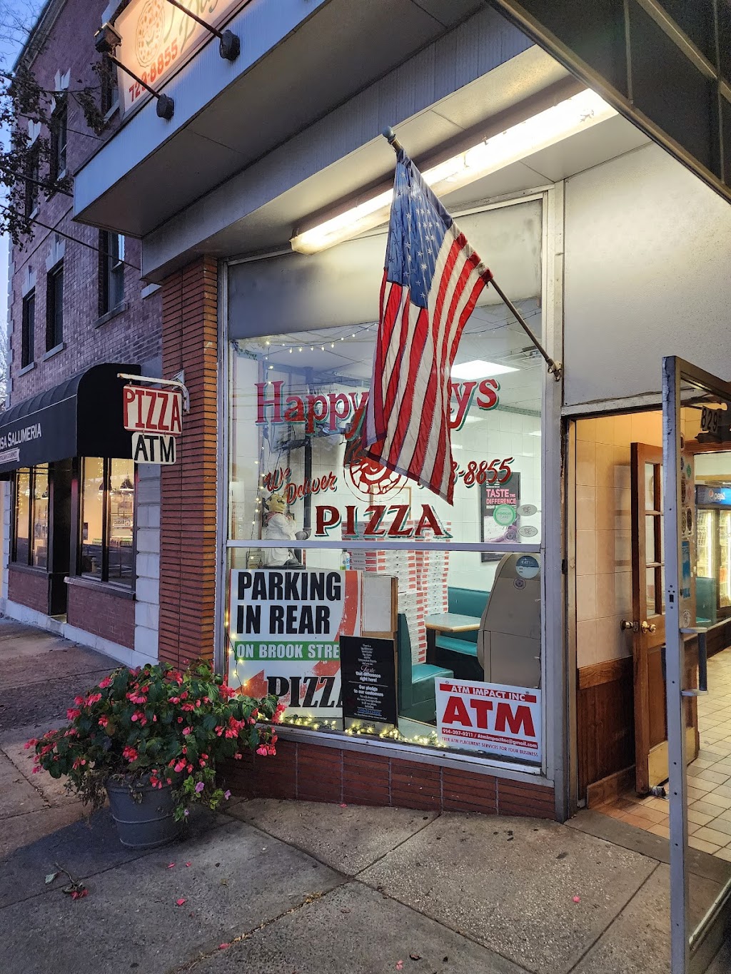 Happy Days Pizza Place | 829 White Plains Rd, Scarsdale, NY 10583 | Phone: (914) 723-8855