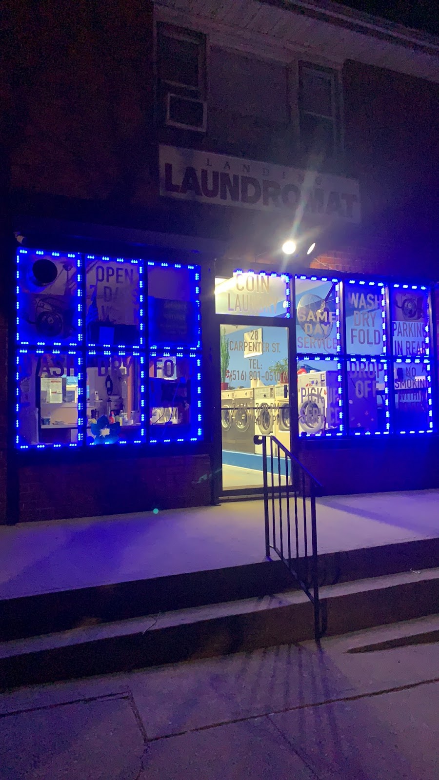 Landing Laundromat | 28 Carpenter St, Glen Cove, NY 11542 | Phone: (516) 759-4355