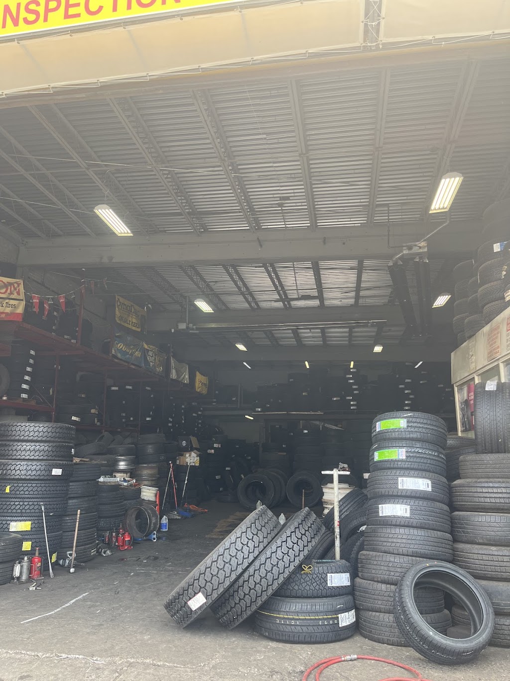 Truck and Tire, Inc. | 1228 Oak Point Ave, Bronx, NY 10474 | Phone: (718) 842-4311